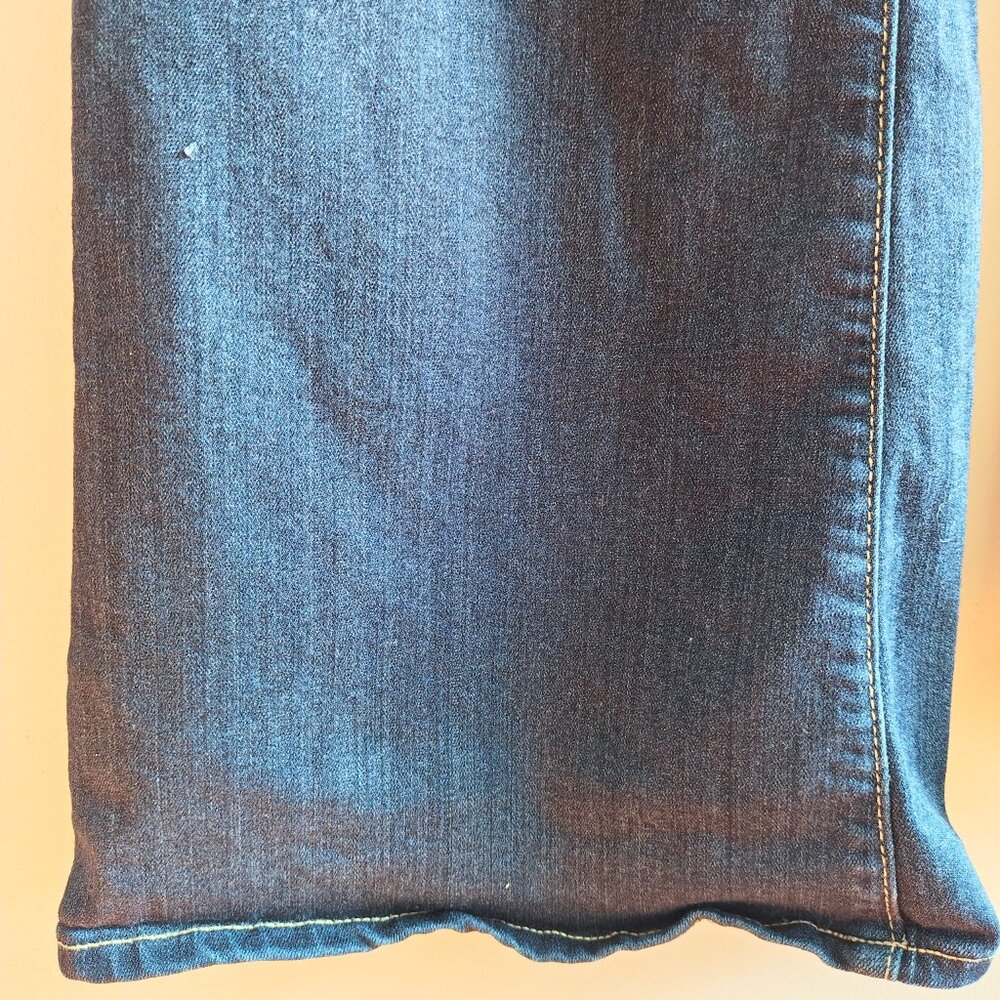 Paige High-Rise Bell Canyon Flare Jeans - Picture 8 of 11